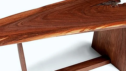 Black walnut, close