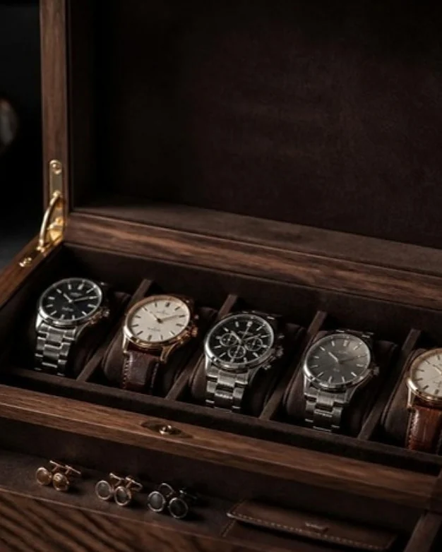 Walnut, leather, close